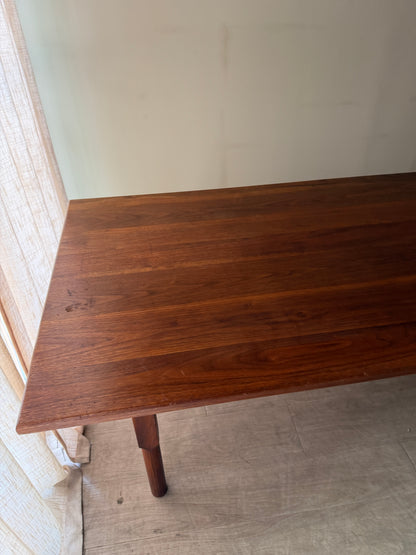 Walnut harvest table