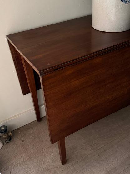 Pine drop leaf table