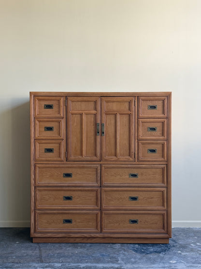Stanley oak campaign XL dresser
