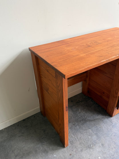 Pine desk