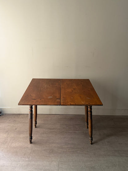 Pine dining table