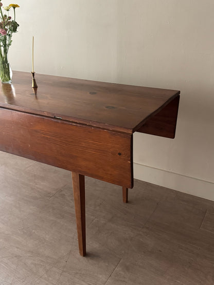 Pine harvest table