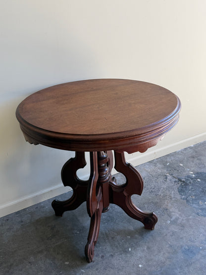 Victorian walnut parlor table