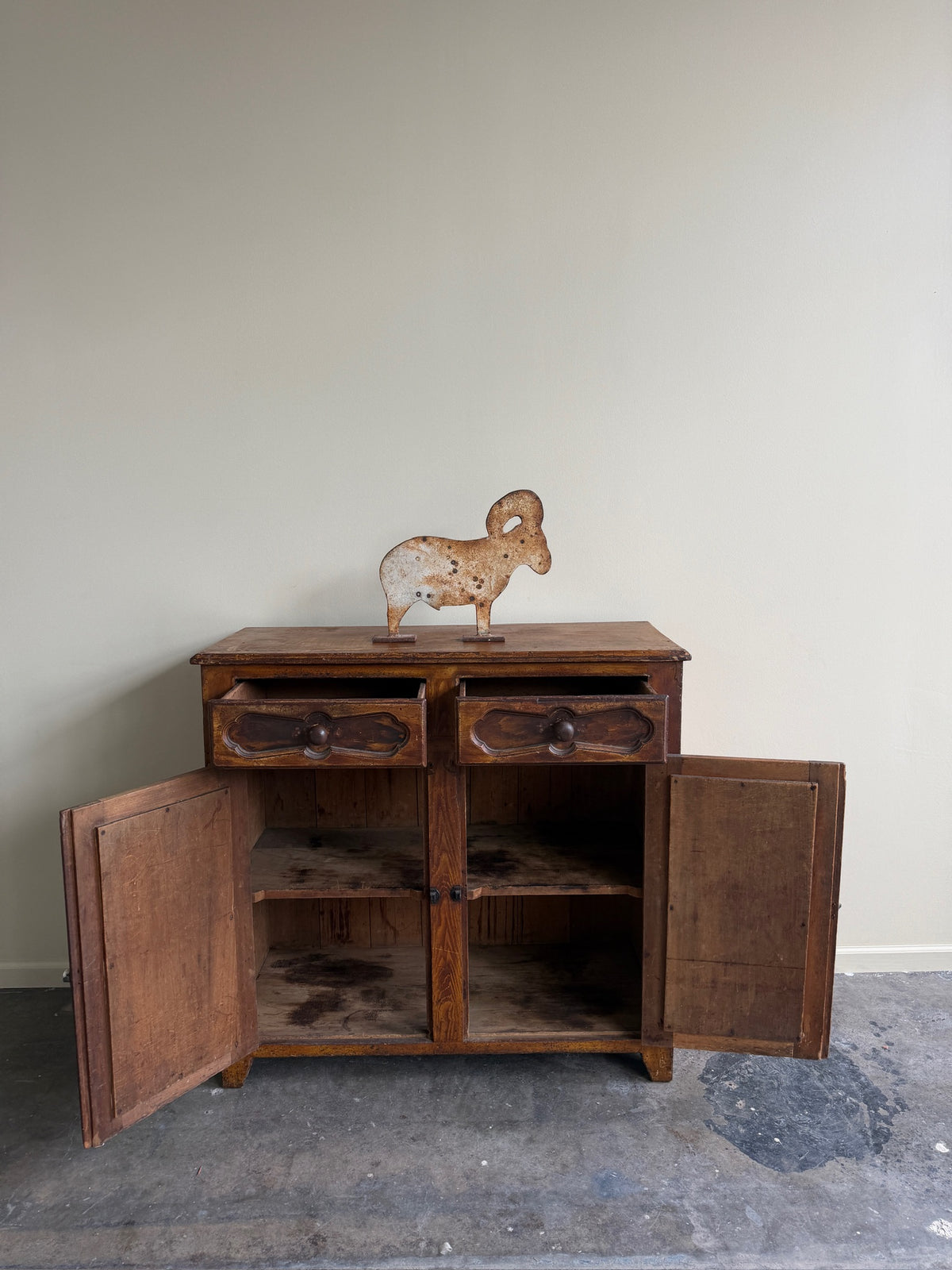 Pennsylvania Federal grain painted jelly cupboard