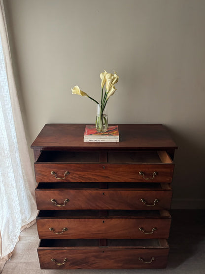 Georgian Mahogany dresser