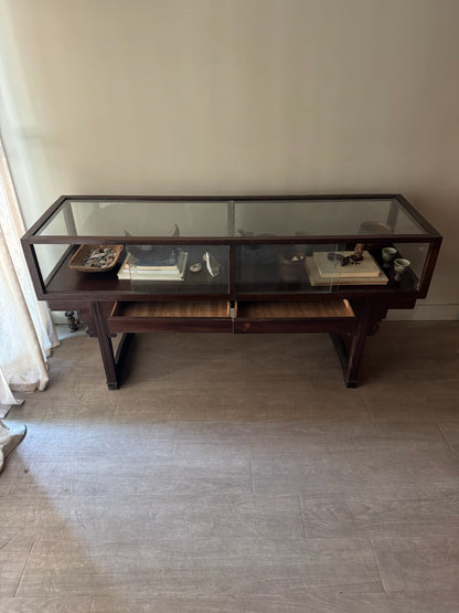 Deco glass display case