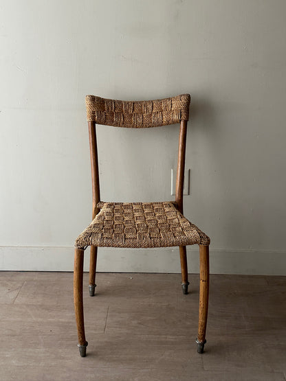 Twisted rope chair