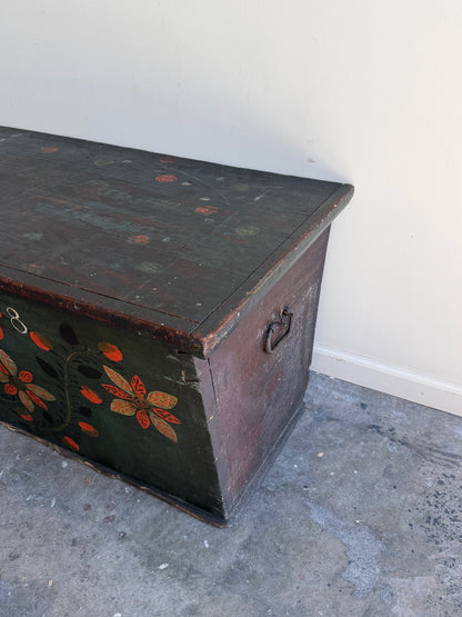 Scandinavian painted pine chest