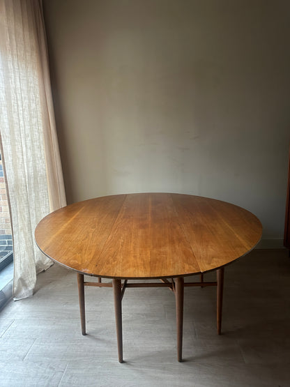 Walnut oval drop leaf