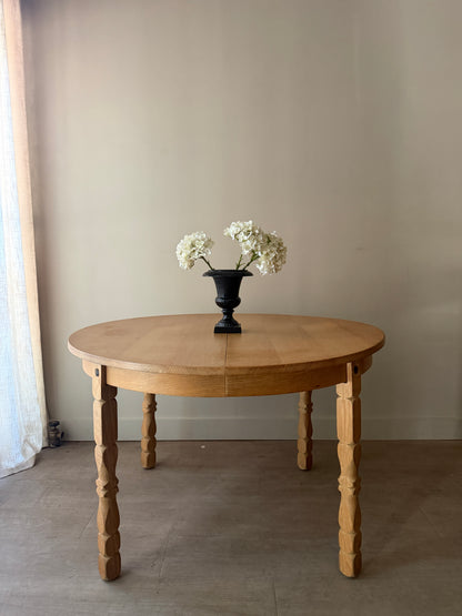 Danish oak dining table with extensions