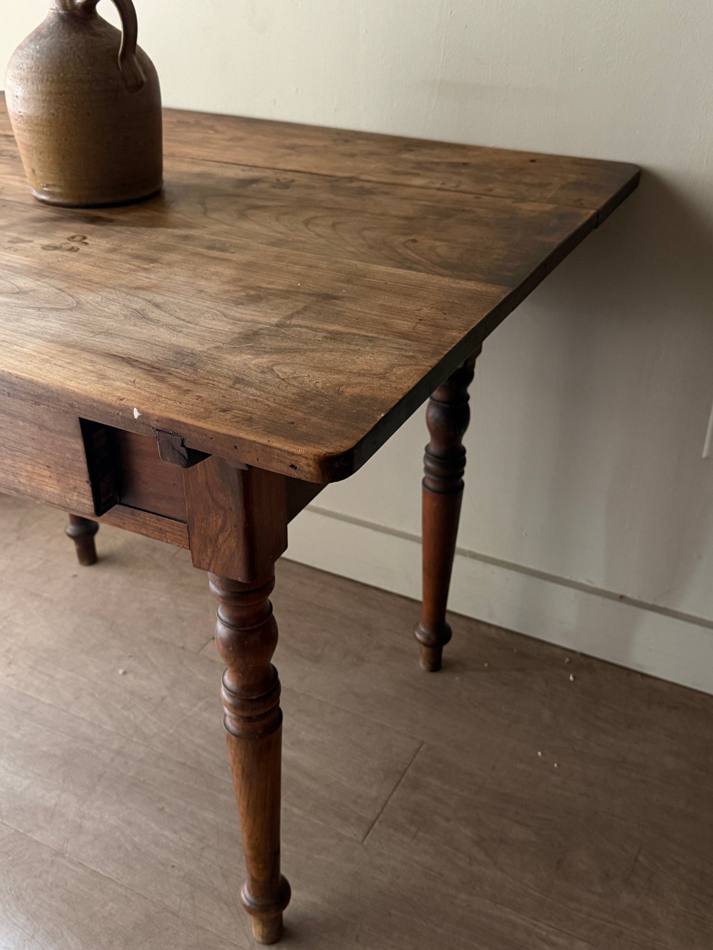 Pennsylvania Sheraton walnut work table