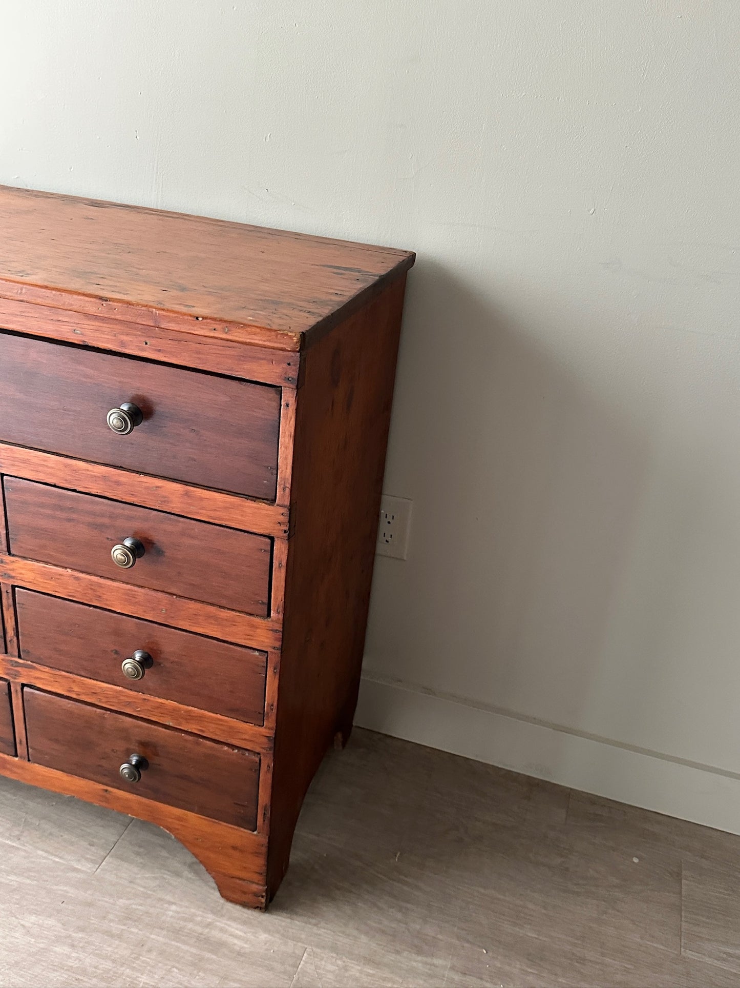 Pine 7 drawer dresser