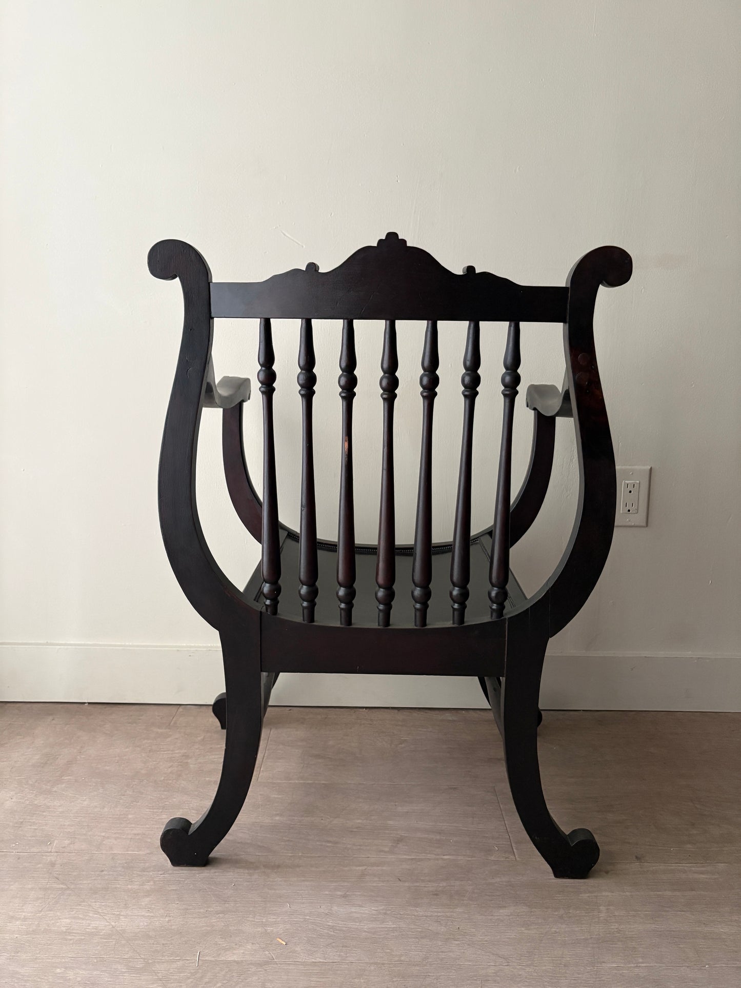 Victorian carved mahogany chair