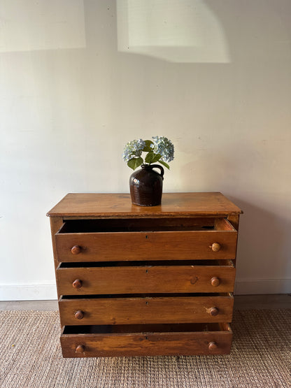 Cottage pine dresser