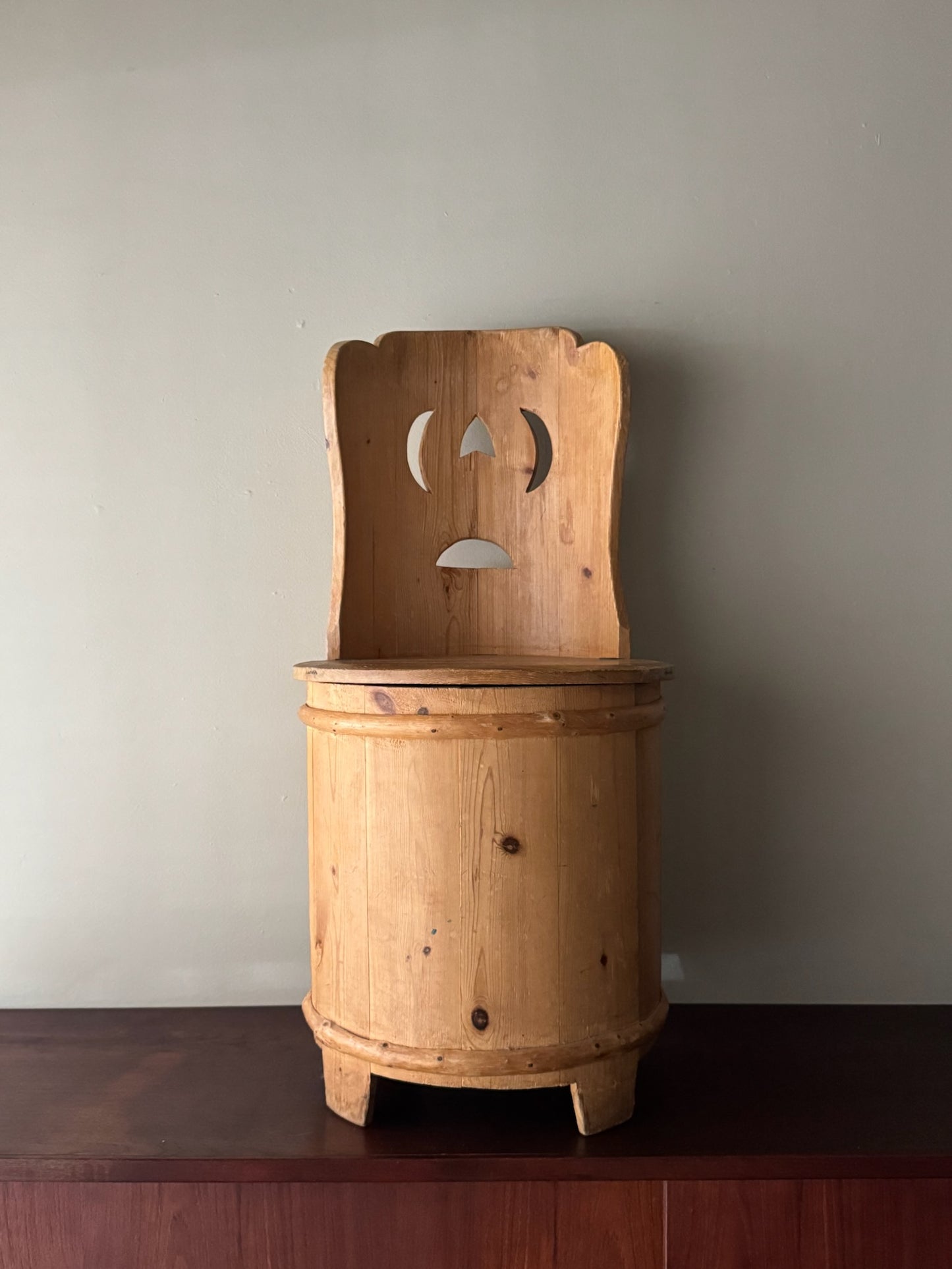 Scandinavian pine log chair