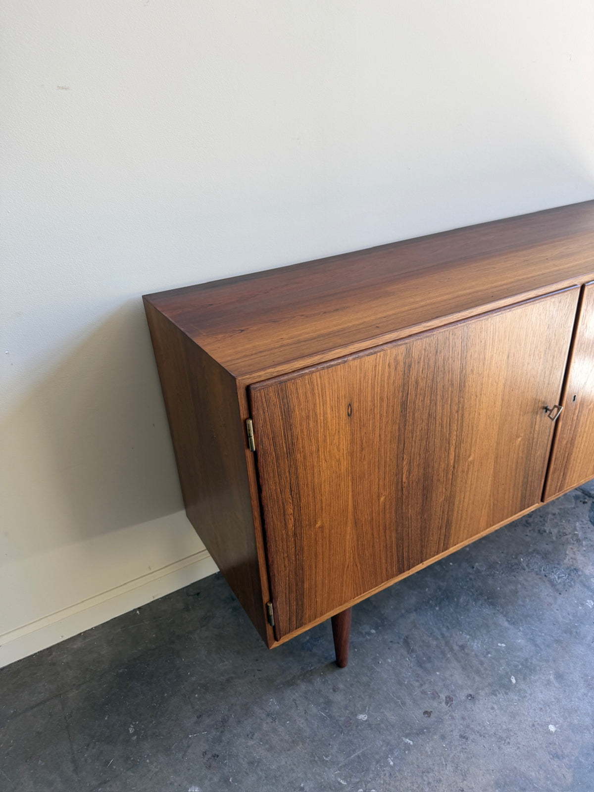 Poul Hundevad Danish rosewood cabinet