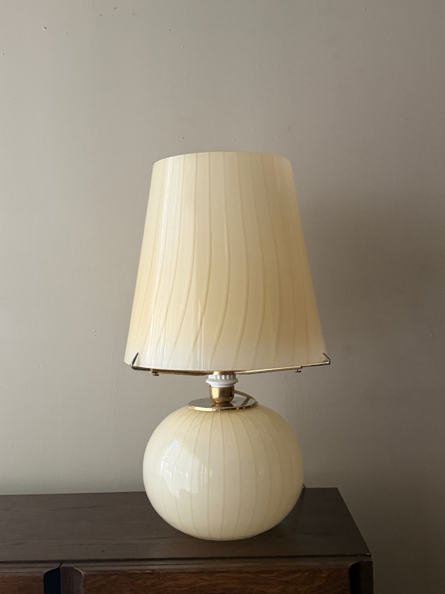 Italian glass two bulb lamp