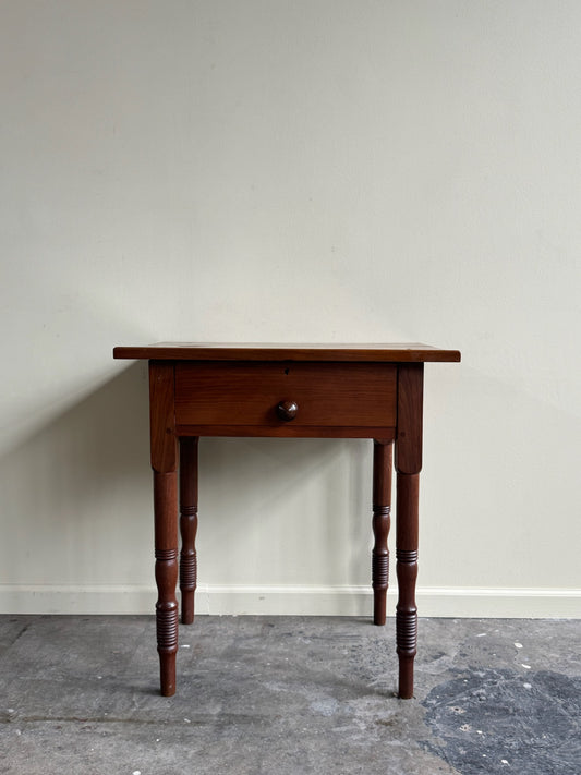 Pennsylvania Sheraton walnut side table