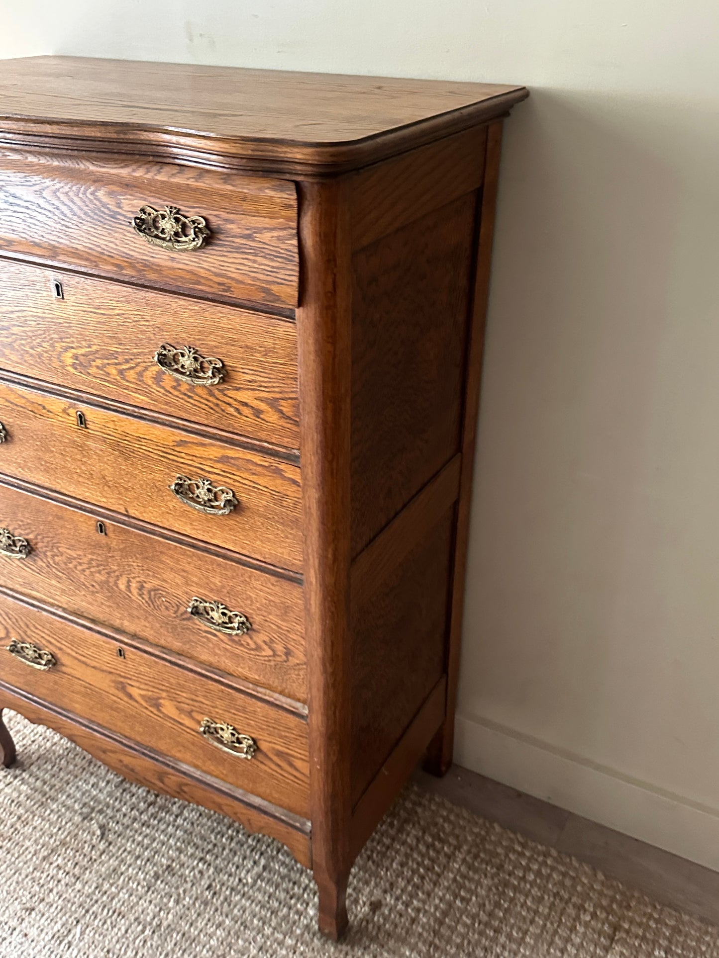 5 drawer tall oak dresser