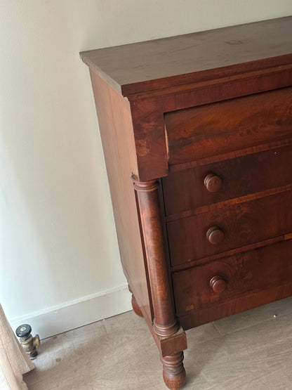 Mahogany federal dresser