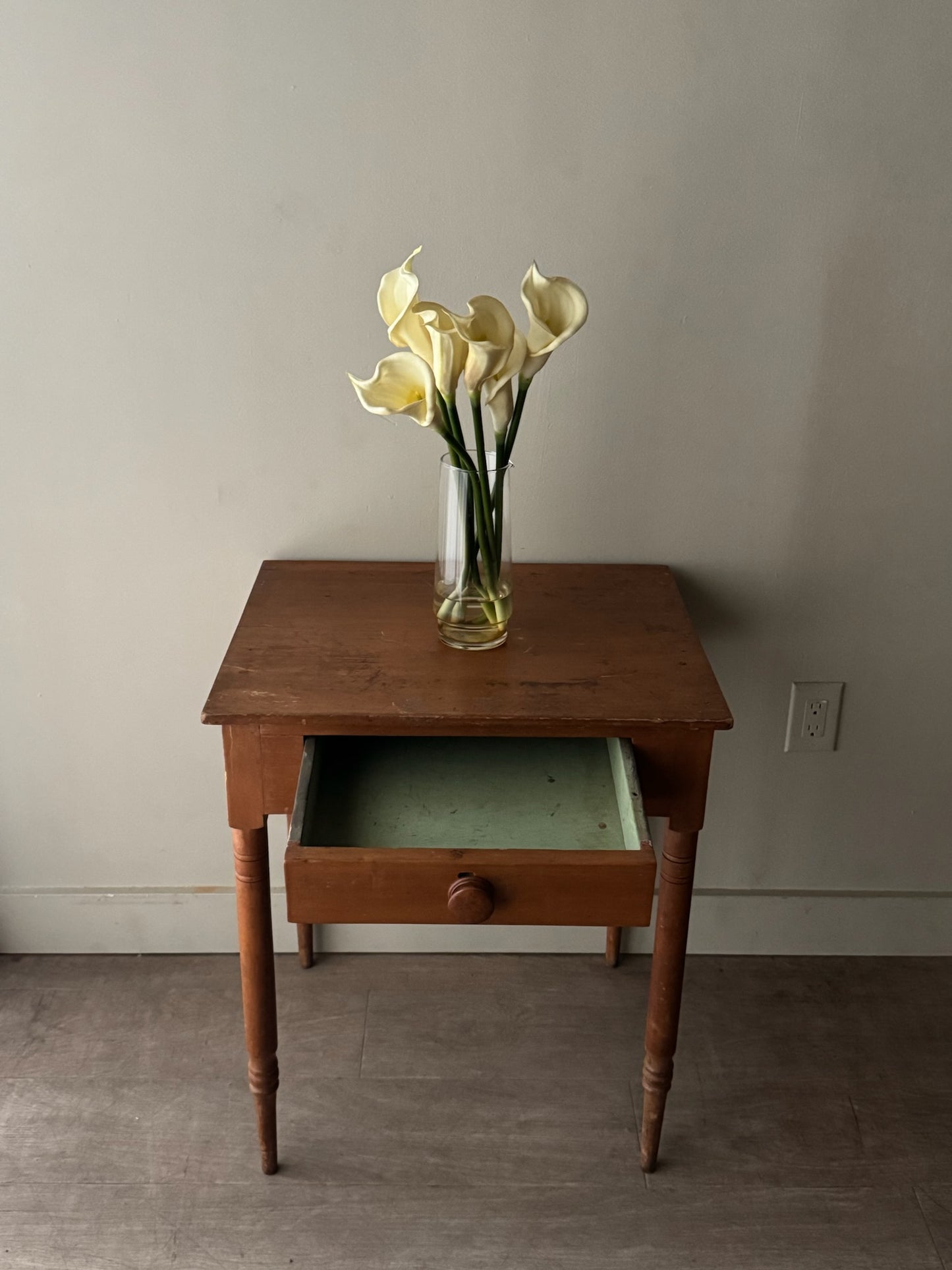 Sheraton poplar side table