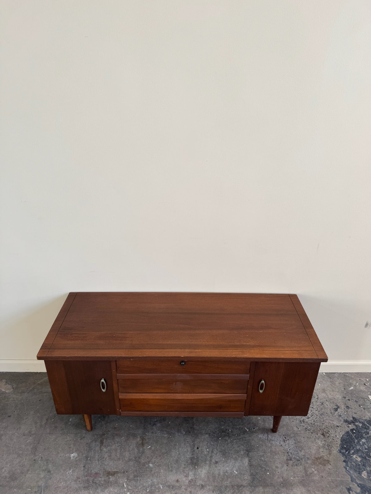 Lane walnut cedar-lined chest