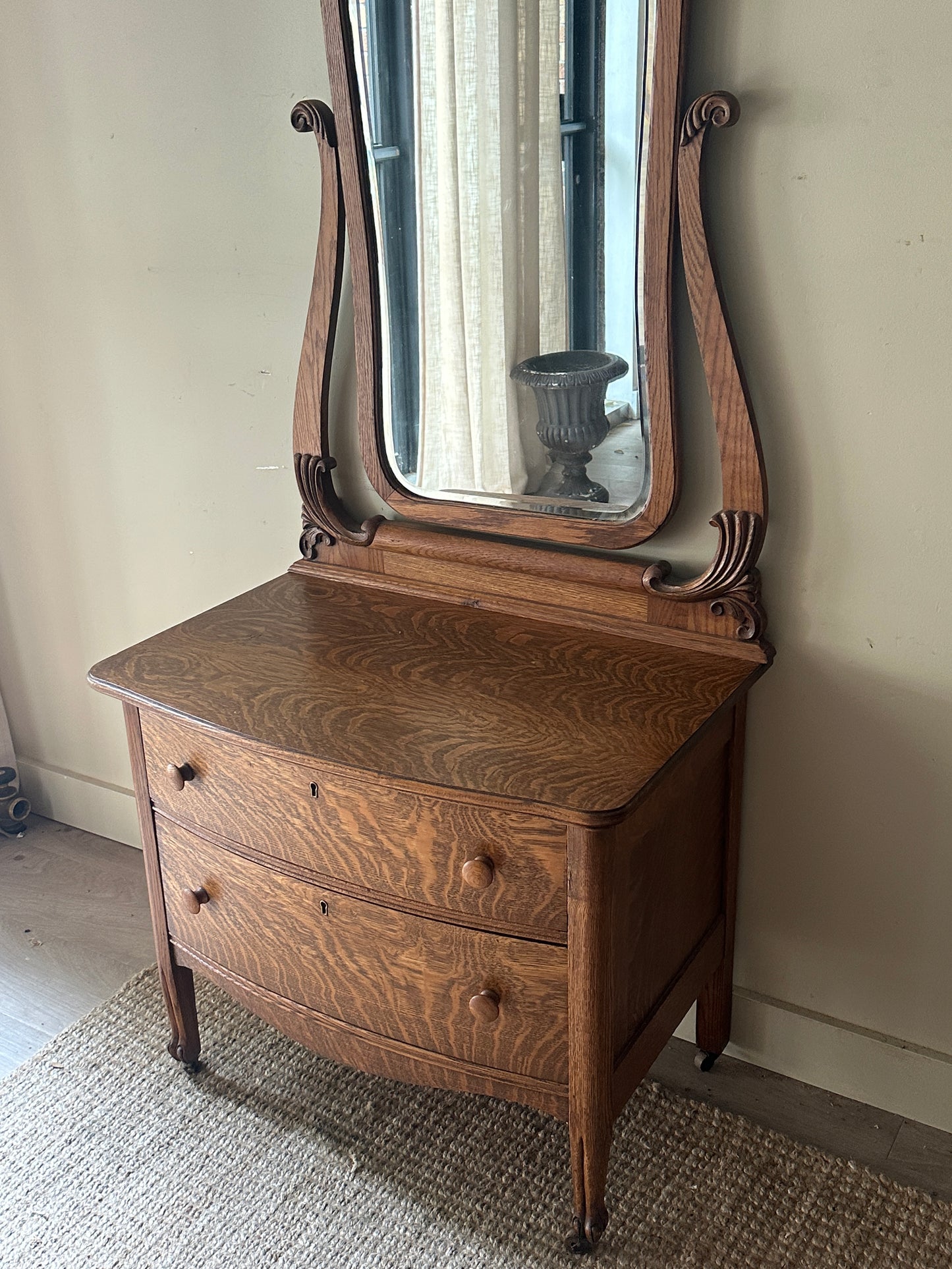 Oak vanity dresser