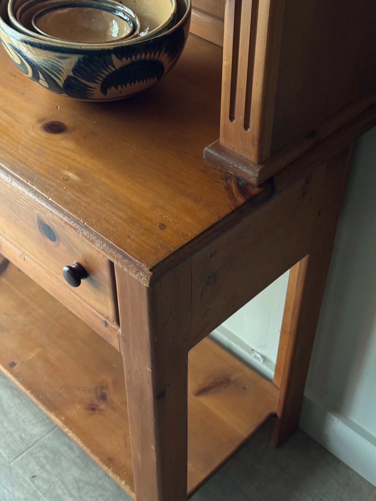 Amish pine two piece Welsh cupboard