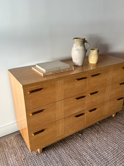 Maple dresser