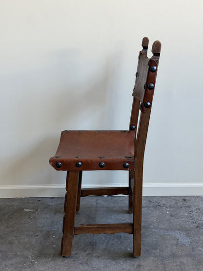 Navarro Argudo Oak and Leather dining chairs (sold individually)