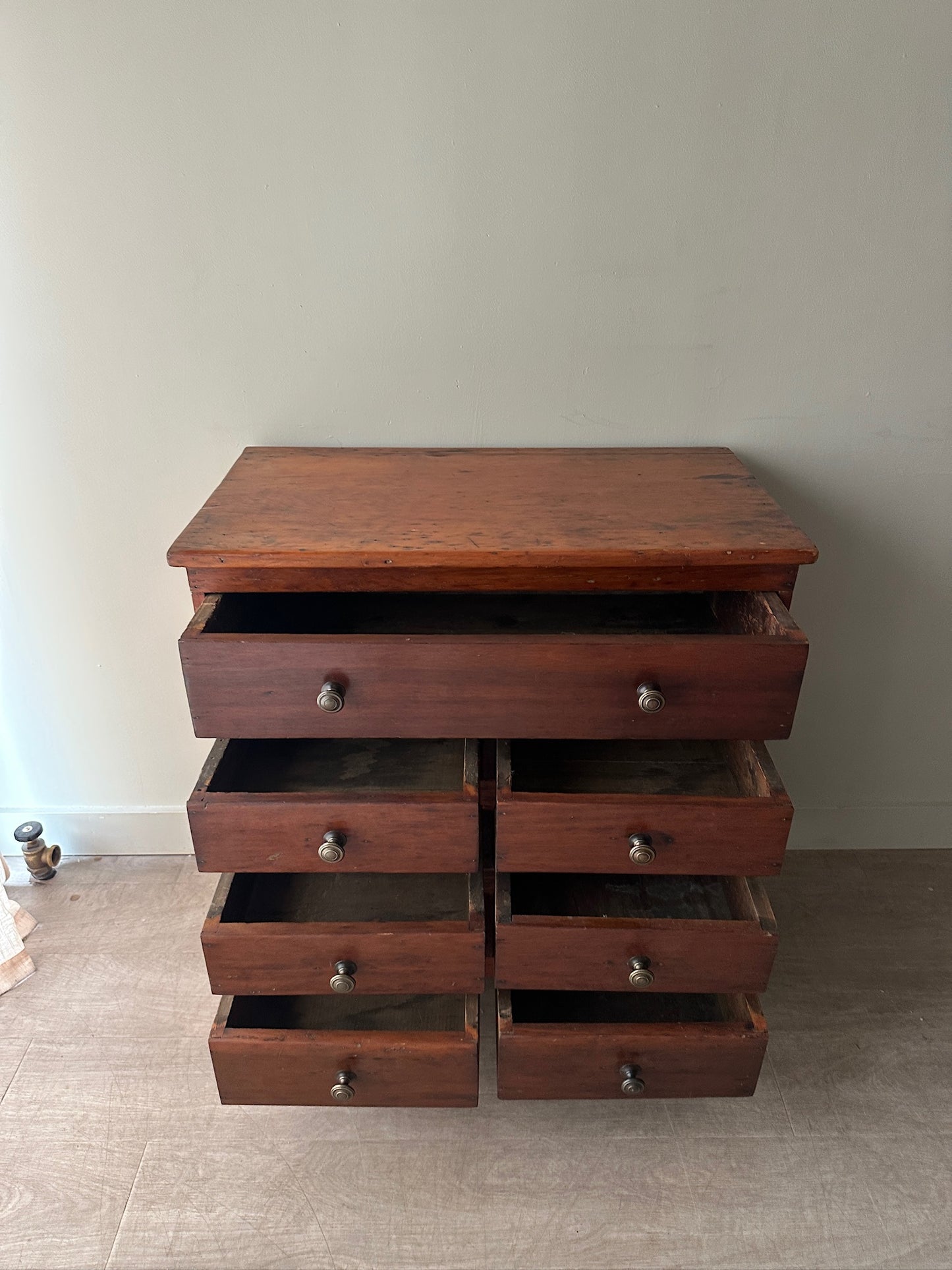 Pine 7 drawer dresser