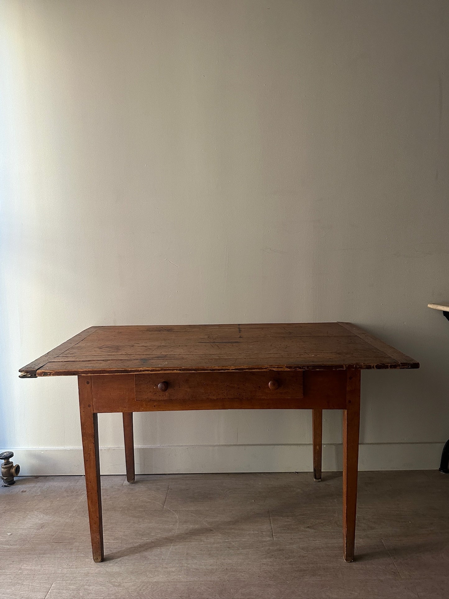 Pine table with drawer