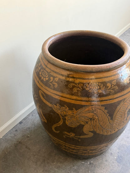 Chinese stoneware XL pot