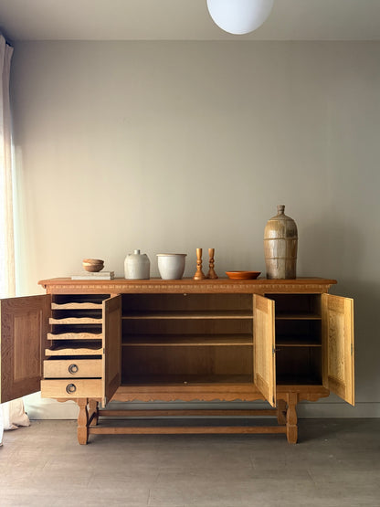 Henning Kjaernulf oak sideboard