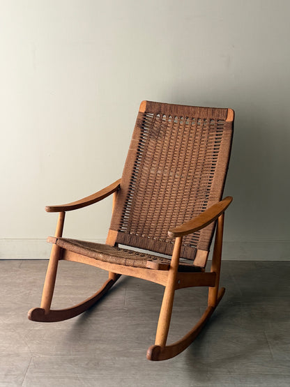 Twisted cord rocking chair