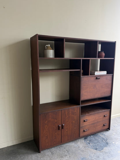Walnut floor unit