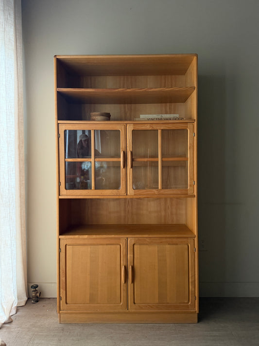 Dyrlund Danish pine display bookcase