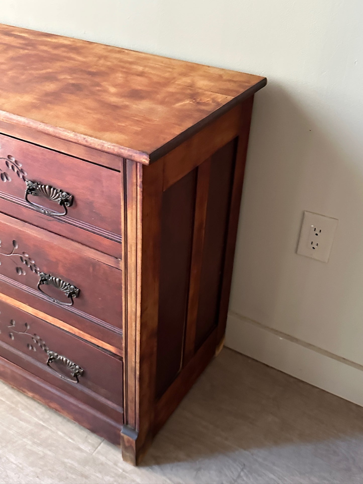 Victorian pine dresser