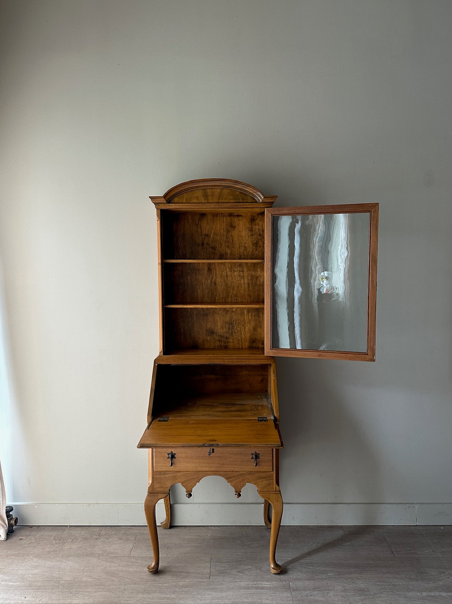 Oak secretary hutch