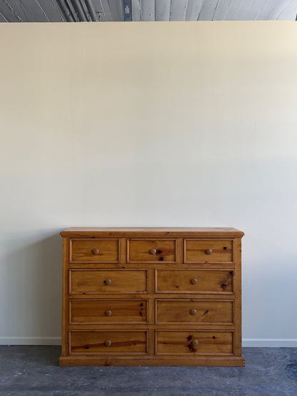 Pine 9 drawer dresser