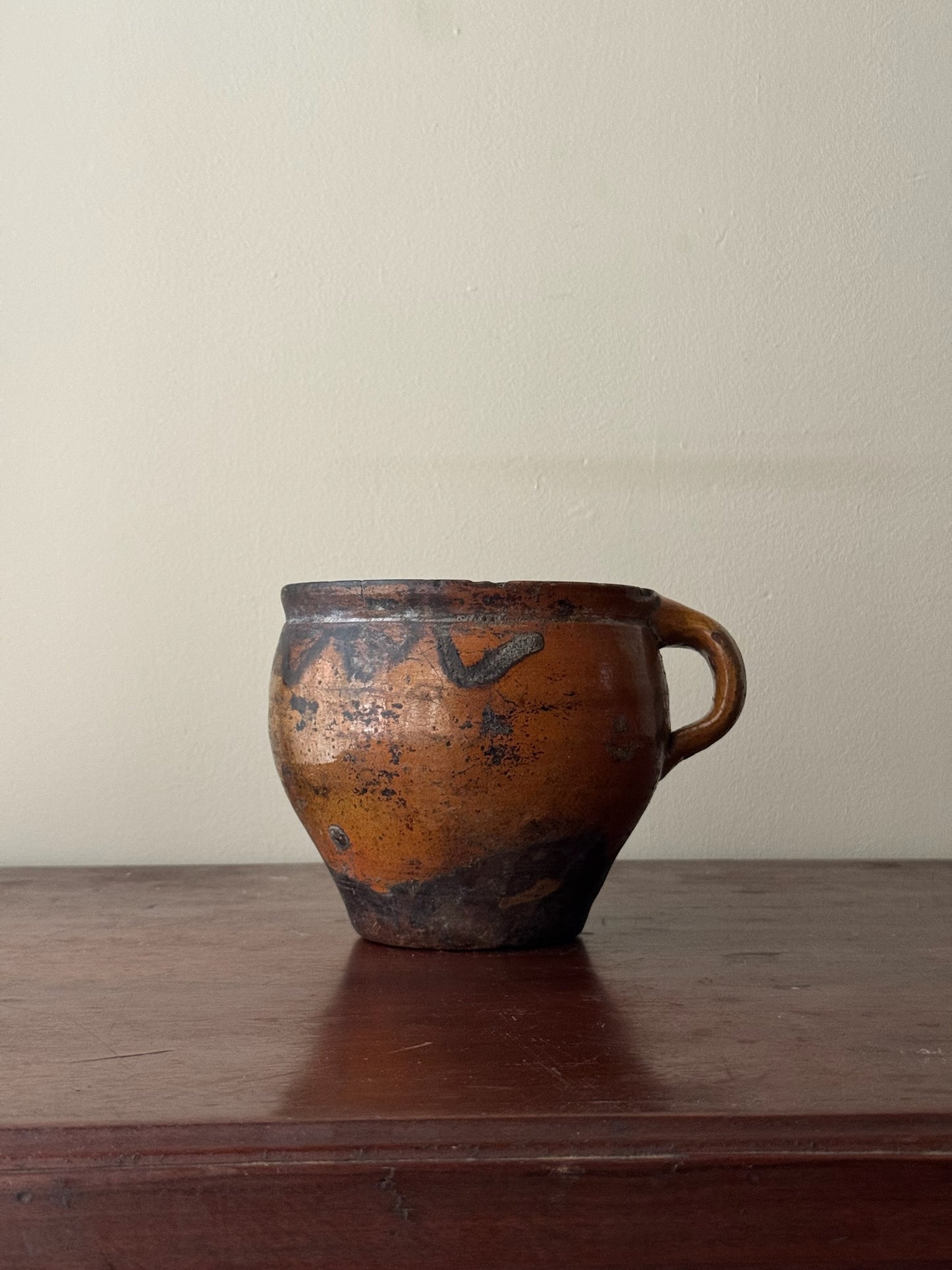 Transylvanian folk redware pot