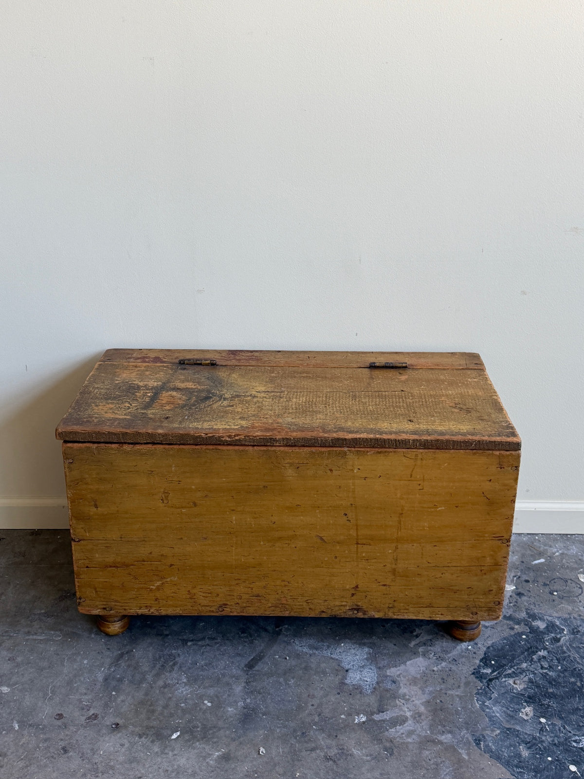 Pennsylvania Sheraton mustard painted small pine chest