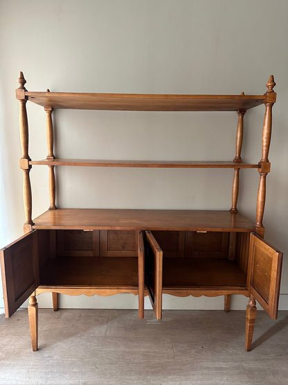 Maple display shelf