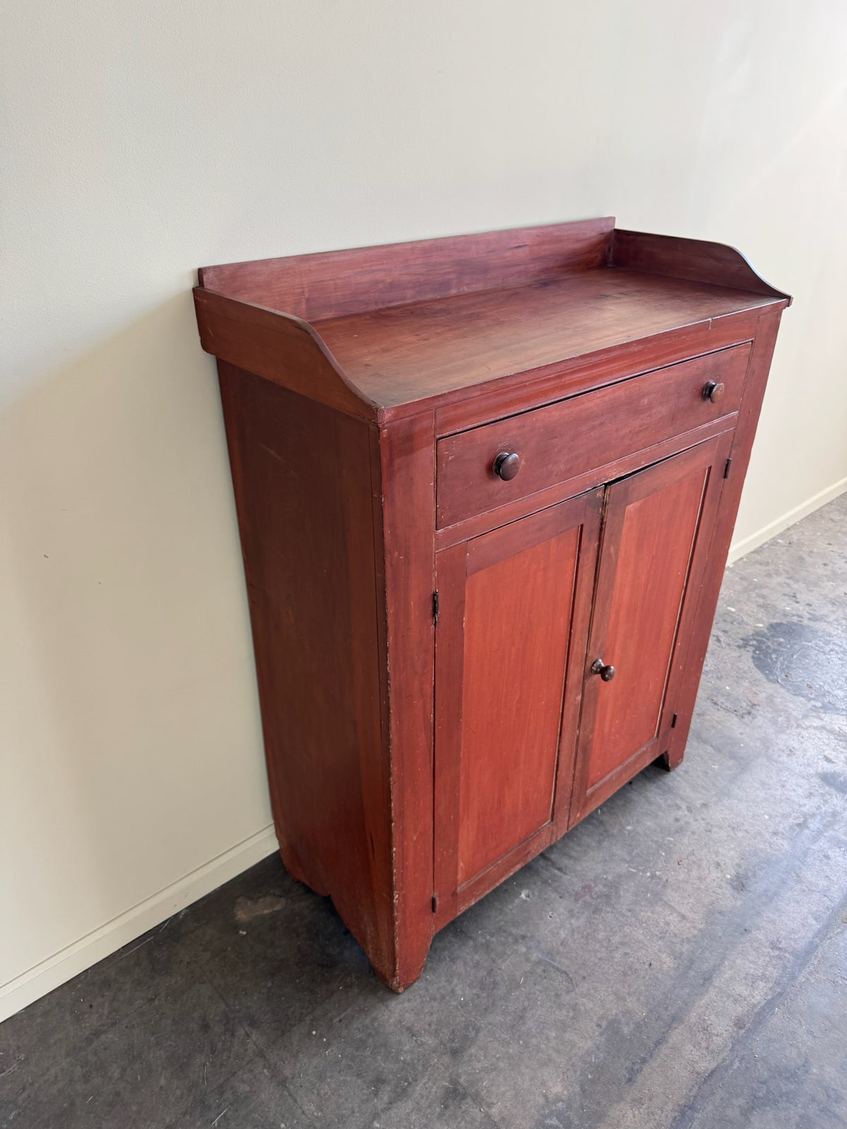 Mid-Atlantic Federal pine jelly cupboard