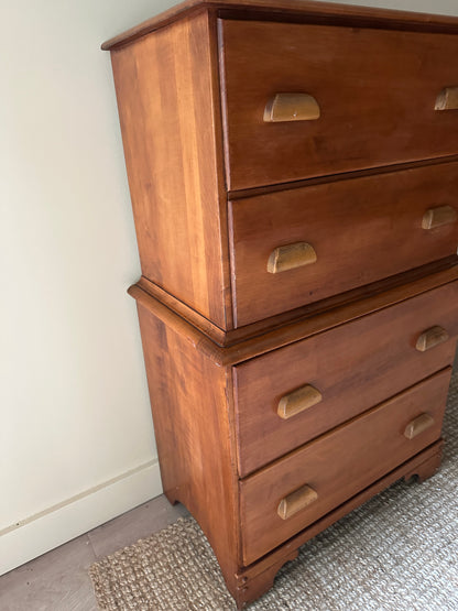 Maple dresser