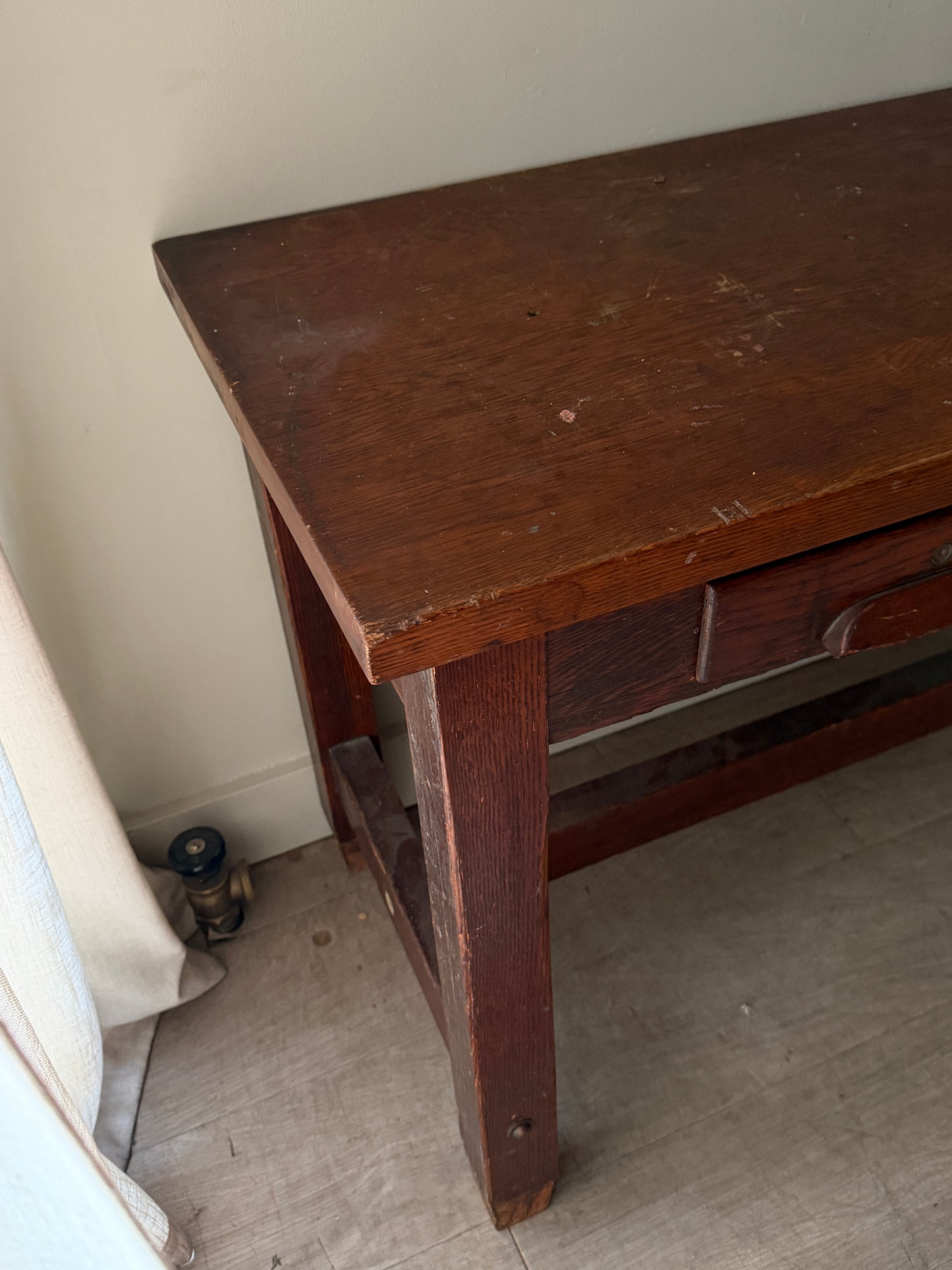 Pennsylvania Sheraton walnut harvest table