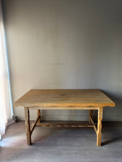 Pine dining table with extensions