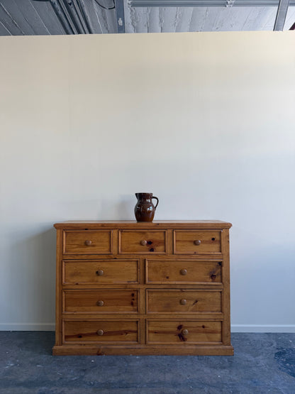 Pine 9 drawer dresser