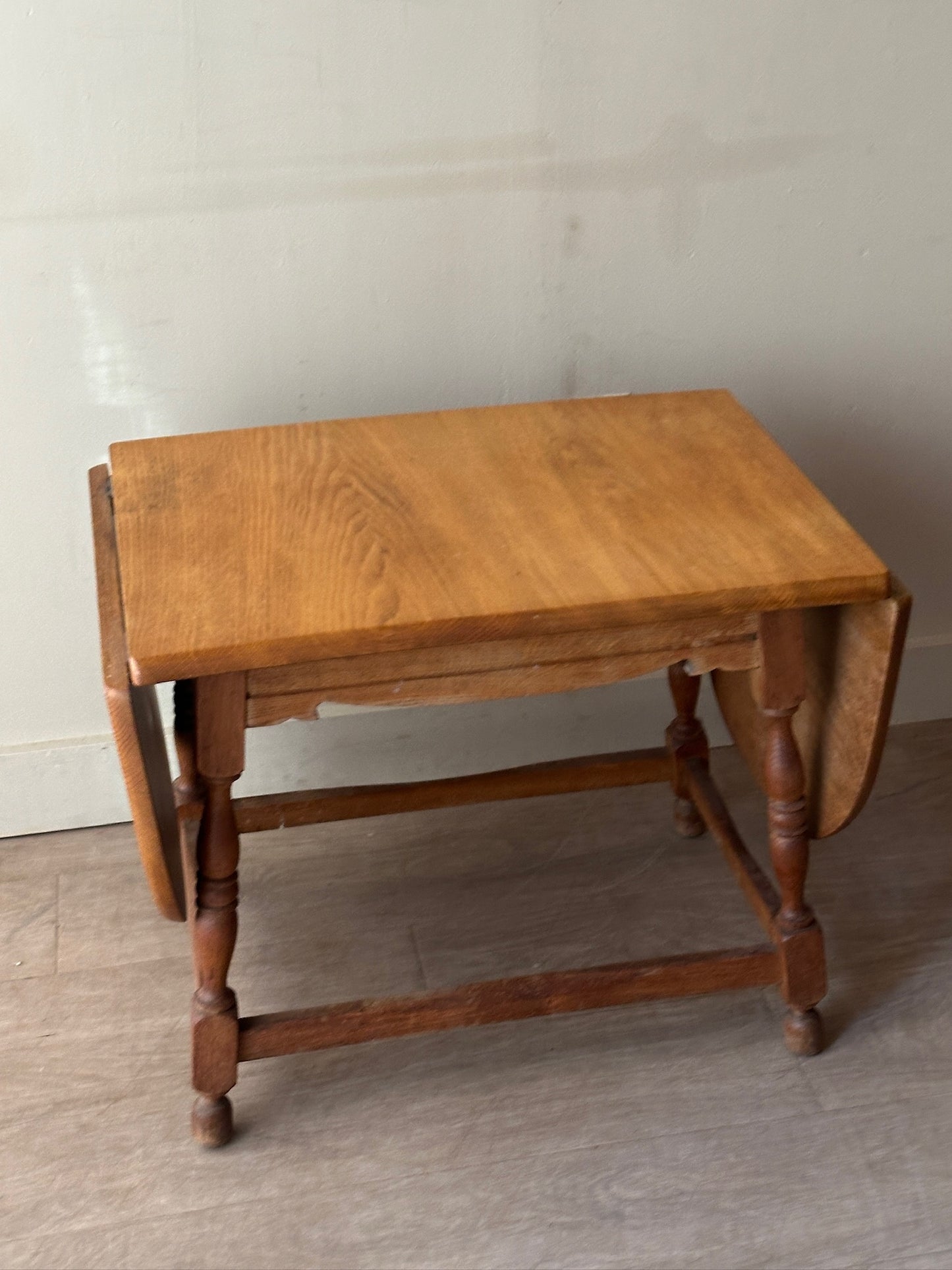 Henning Kjaernulf drop leaf side table