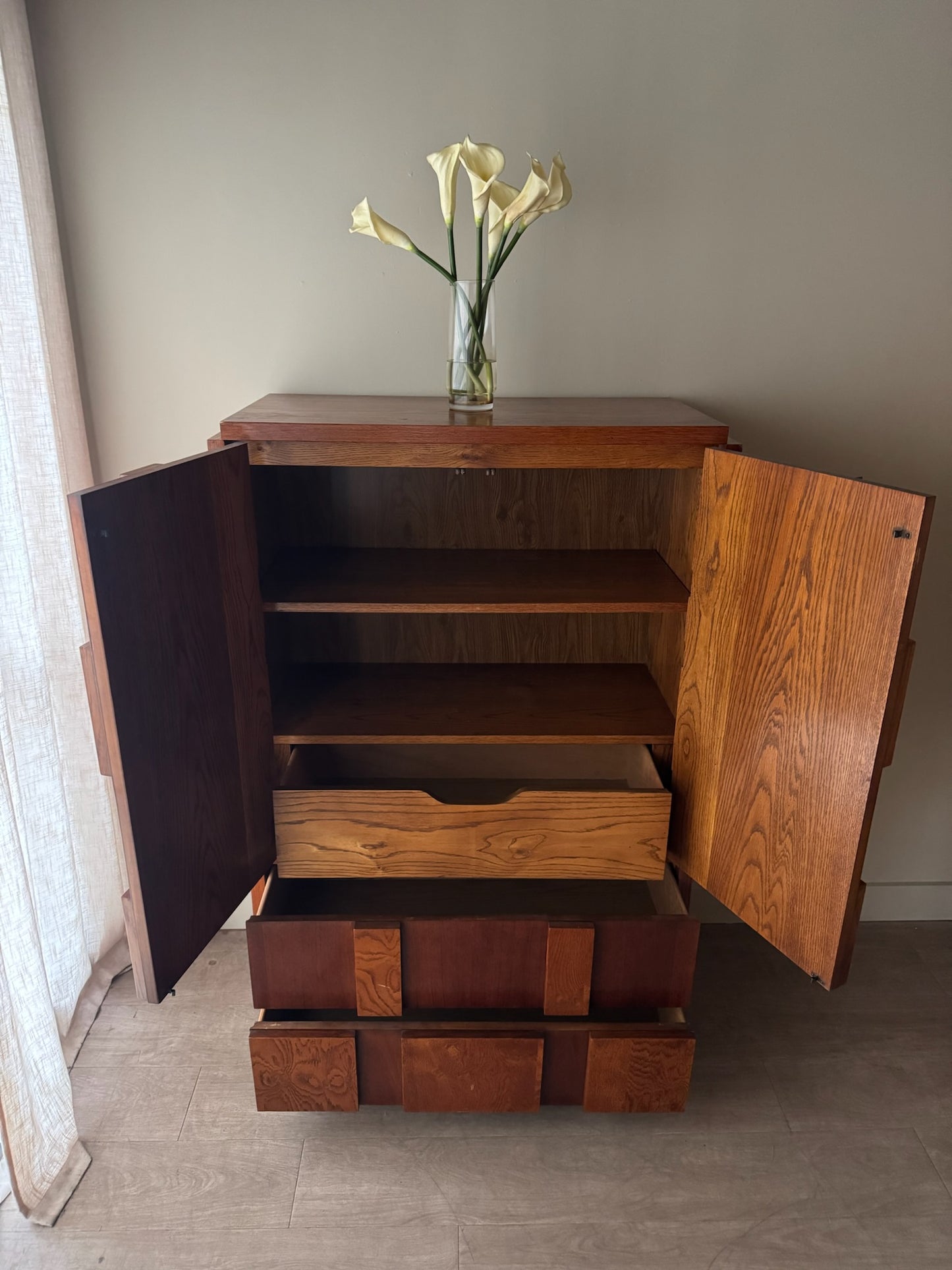 Lane walnut linen press